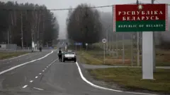 Білорусь закриває кордон для українців