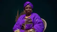 Saratu Giɗaɗo
