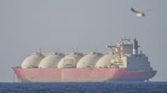 iran-sebut-selat-hormuz-terbuka-untuk-kapal-kapal-komersial-tapi-lalu-lintas-maritim-masih-minim