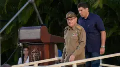 Raúl Guillermo e Raúl Castro