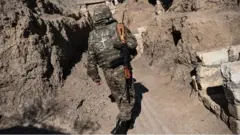 ermənistan əsgəri