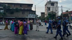 दिलीप