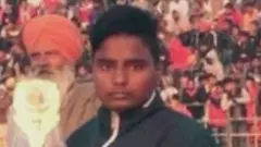 અર્શપ્રીત કૌર ઇનામ લેતાં