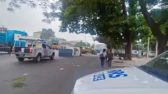 awọn ọlọpaa ikọ rapid response nibi iṣẹlẹ naa