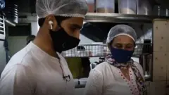 मां-बेटे की जोड़ी