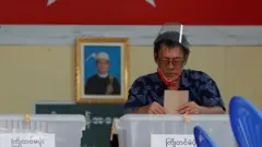 ၂၀၂၀ ရွေးကောက်ပွဲမှာ ကြိုတင်မဲပေးသူ တစ်ဦး