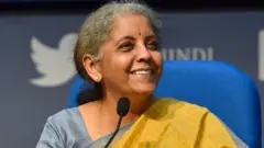 நிர்மலா சீதாராமன்