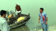 રસી આપવા ગયેલા સ્વાસ્થ્યકર્મીઓ