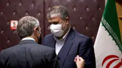 سلامی و گروسی