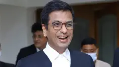 जस्टिस चद्रचूड़