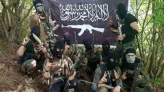 کمانڈر ذاکر بٹ عرف ذاکر موسیٰ اور ساتھی