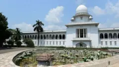 মাদকের মামলায় হাইকোর্টে এ ধরণের রায় এটাই প্রথম বলে আইনজীবীরা জানিয়েছেন।