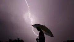 વીજળી