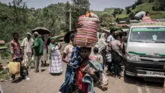Abantu babarirwa muri za miliyoni bakuwe mu byabo n'intambara mu majyaruguru ya Ethiopia