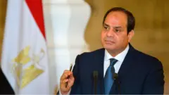 السيسي يرد على أردوغان باستعراض القوات البحرية في المتوسط