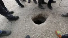 نهاية النفق الذي هرب السجناء من خلاله
