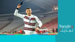 شارة الكابتن رونالدو الغاضب قد تنقذ رضيعا يعاني مرضا نادرا!