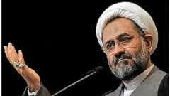 حیدر مصلحی از شهریور ۱۳۸۸ تا نیمه سال ۹۲ وزیر اطلاعات ایران بود