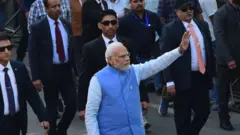 गुजरात में मोदी
