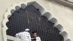 বাংলাদেশে এখন ১৯ হাজারের বেশি কওমী মাদ্রাসা রয়েছে।
