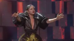 گفتگو با خواننده تونسی که با الهام از ملودی سلطان قلبها خواند