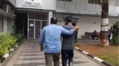పోలీసులు