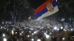 В субботу в Белграде прошла самая масштабная акция протеста за последние годы