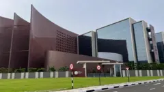 સુરત ડાયમંડ બુર્સ