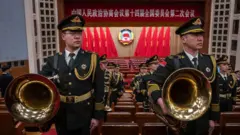 中国“两会”前瞻：人口、就业、三年连续5%与“中国制造2035”？