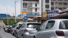 Konkolaattota tooraan magaalaa keessa jiran