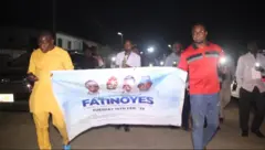 awọn eeyan to n se isin imọyi fun ẹbi Fatinoye