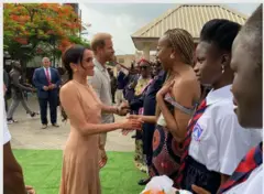 Nwaeze Harry na nwunye ya bụ Meghan 