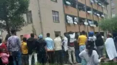 እቲ ገበን ዝተፈጸመሉ ኮንደሚንየም ኣራብሳ