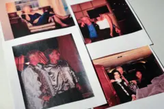 Fotos de Bill Clinton publicadas en los archivos de Epstein muestran a Clinton con Epstein, a Clinton con Michael Jackson, a Clinton con una joven en su regazo cuyo rostro ha sido censurado, y una pintura satírica que Epstein tenía de Clinton