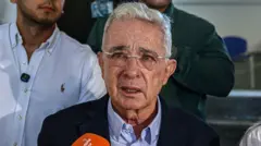 Álvaro Uribe.