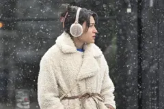 ځینې غوره ورزشکاران یوازې د خپلو عضلو د فایبرونو د لوړ تمرکز له ځانګړتیا برخمن وي، چې یا خو د چټک انقباض لرونکي وي یا د ورو انقباض لرونکي، د دې پر بنسټ چې دوی کوم ورزشي تخصص ته ځانګړي شوي وي.