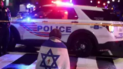 د امریکا د فدرالي تحقیقاتو اداره (ایف بي ای) وايي دوی دا څېړي چې په واشنګټن ډي سي کې د اسرائیلي سفارت د دوو کارمنانو وژنه د کرکې جرم دی یا له ترهګرۍ سره تړاو لري.