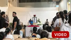 கிளைவ் குந்தரின் இறுதி அஞ்சலி நிகழ்வு 