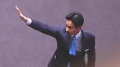 พิธา ลิ้มเจริญรัตน์ ในระหว่างการประชุมรัฐสภาเพื่อโหวตเลือกนายกฯ รอบสอง 19 ก.ค.