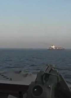 இரான் கொடி தாங்கிய சரக்கு கப்பலை கைப்பற்றிய அமெரிக்கா