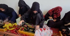 دخترانی که از دانشگاه بازماندند و به خیاطی رو آوردند