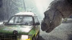 Палеонтологдор динозаврлар жөнүндөгү мурунку идеяларды толугу менен кайра карап чыгуу керек дейт