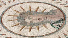 Mosaico del Sol Invicto.