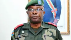 Jenerali Majoro Sylvain Ekenge avuga ko Jenerali Majoro Bruno Mpezo yahonyanze amabwirizwa abuza abasirikare ba Congo gukorana na FDLR