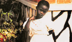 L'enfance de Victoria Uwonkunda a été marquée par la mort, le génocide et les déplacements. 