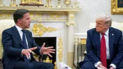 Mark Rutte da Trump ranar Lahadi