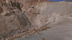 چشمه کوهرنگ؛ آیا سرچشمه کارون و زاینده‌رود خشک شده است؟ 