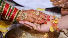 शादी की सांकेतिक तस्वीर