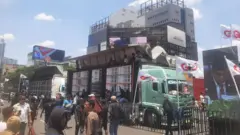 Horeg dilekatkan pada fenomena atau tren musik kencang nan menggelegar yang ada di acara-acara karnaval di Pulau Jawa—terutama di wilayah kabupaten di Jawa Tengah hingga Jawa Timur.