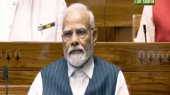 नरेंद्र मोदी